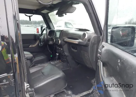 2016 Jeep Wrangler Unlimited 75Th Anniversary from USA, damaged, VIN 1C4HJWEG3GL292843